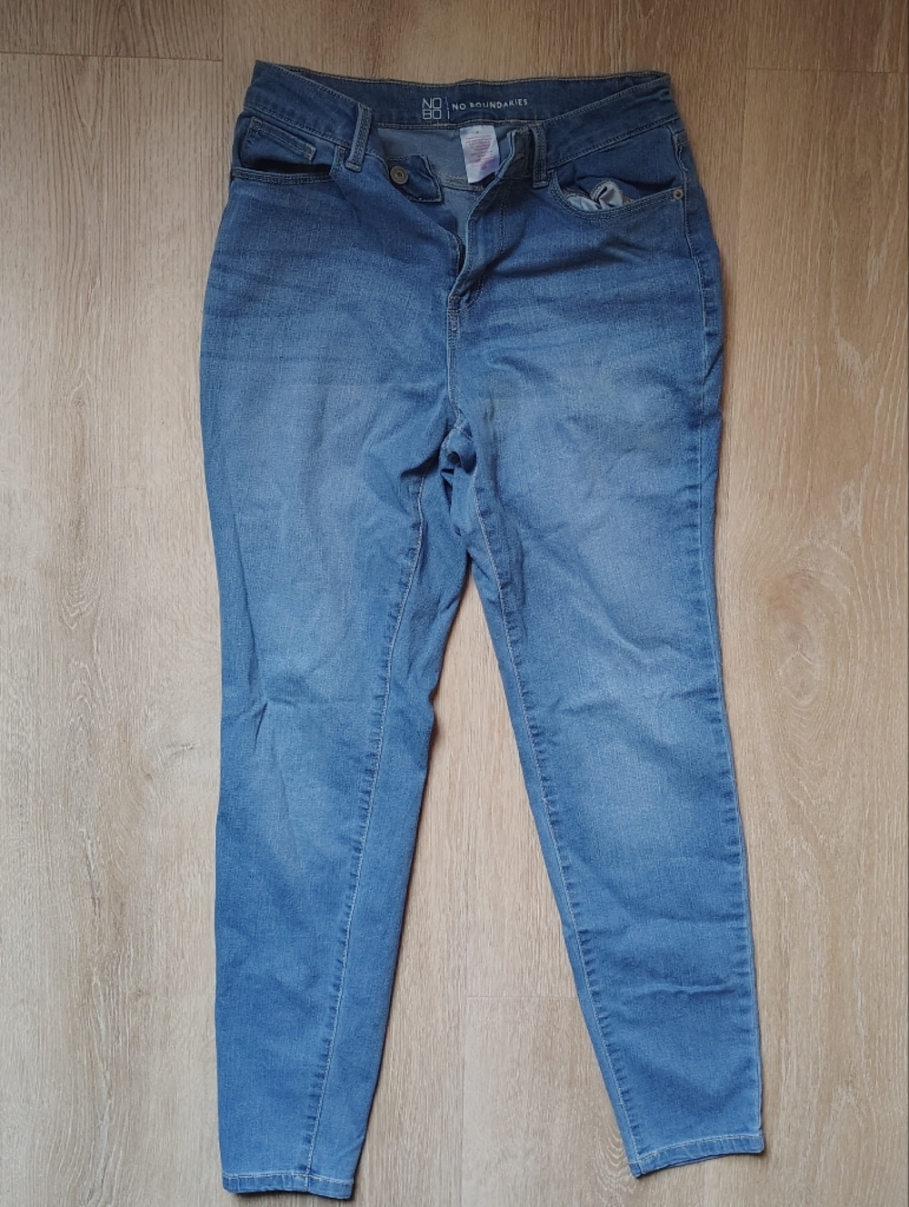 No Boundaries Light Blue Denim Jeans